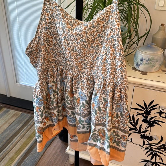 Pretty floral tank - US size 18-20 - Picture 8 of 8